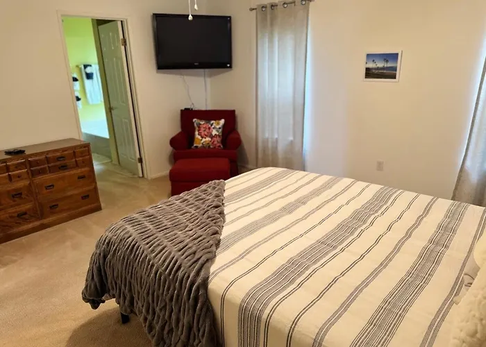 Sagebrush Supreme, River Access *
