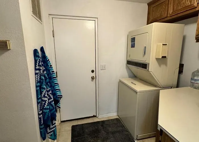 Sagebrush Supreme, River Access *